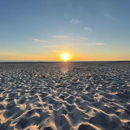 6 Person In Hvide Sande-by Traum *